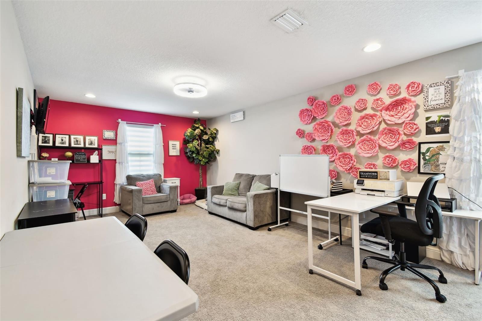 Image 32 of 84 For 12643 Horseshoe Bend Drive