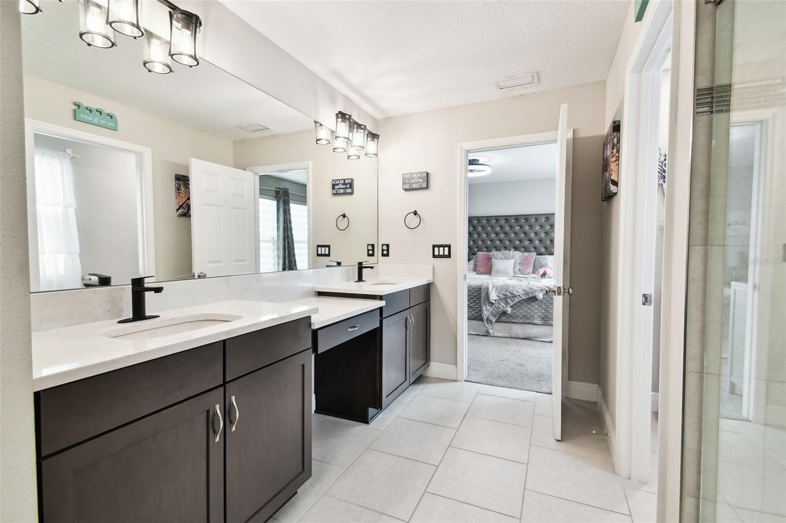 Image 43 of 84 For 12643 Horseshoe Bend Drive