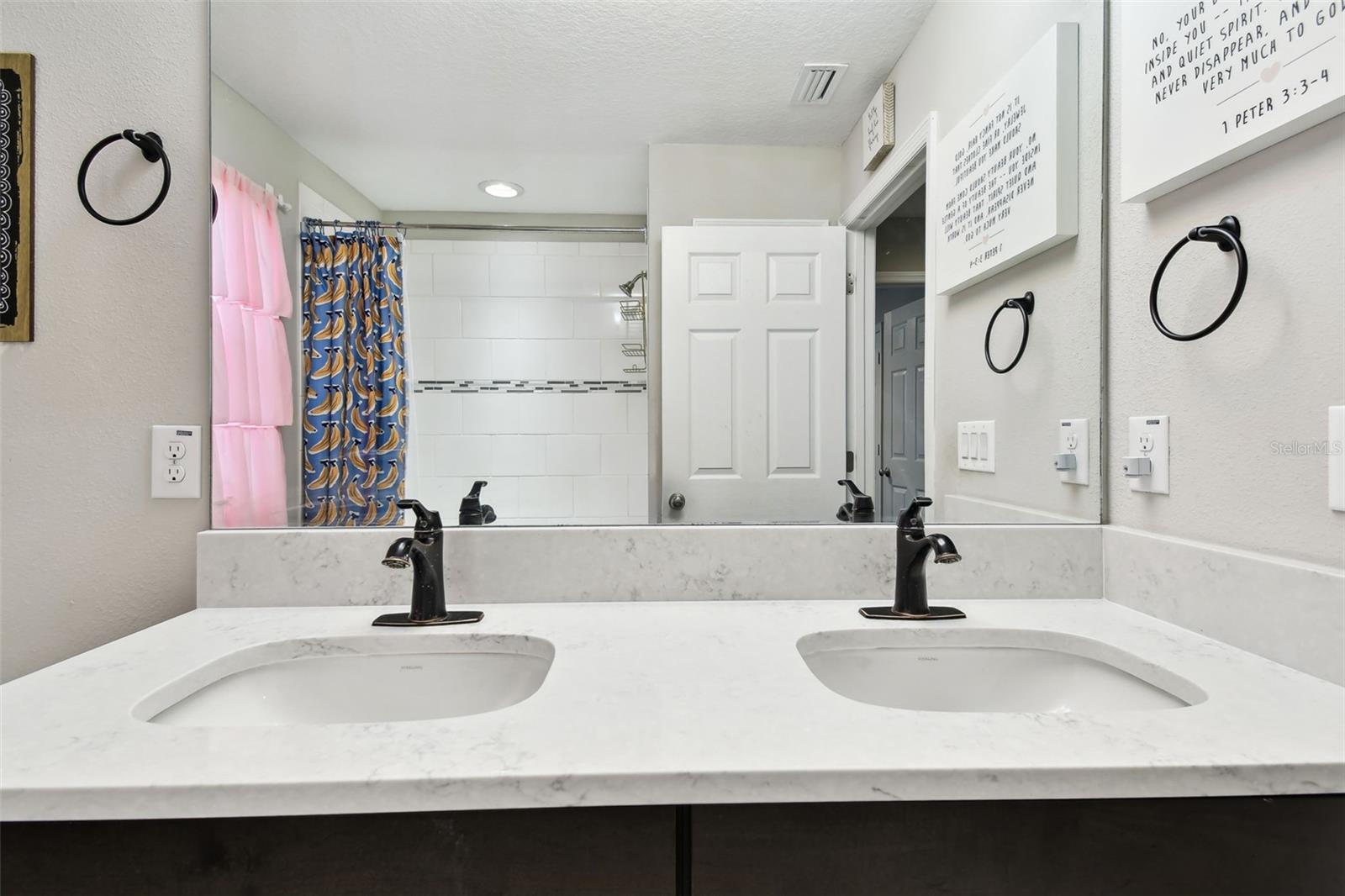 Image 53 of 84 For 12643 Horseshoe Bend Drive