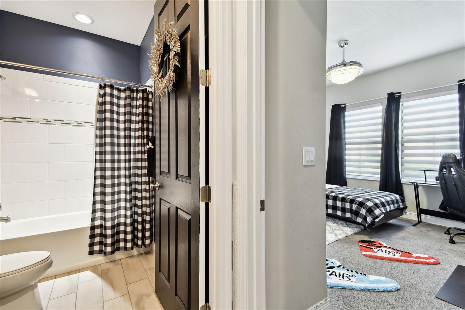 Image 6 of 84 For 12643 Horseshoe Bend Drive