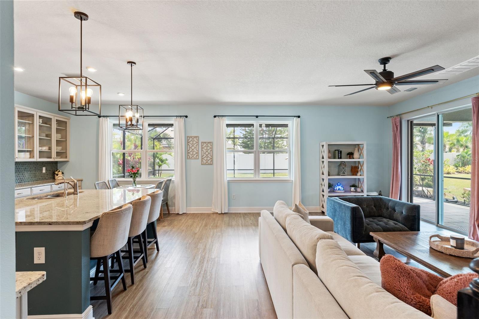 Image 12 of 56 For 11742 Lake Lucaya Drive