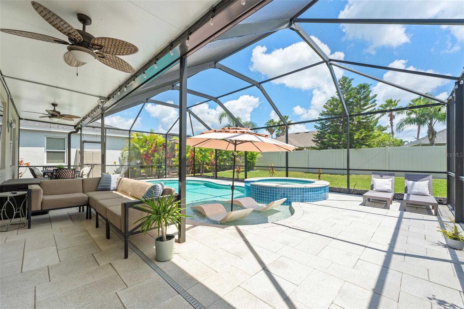 Image 19 of 56 For 11742 Lake Lucaya Drive