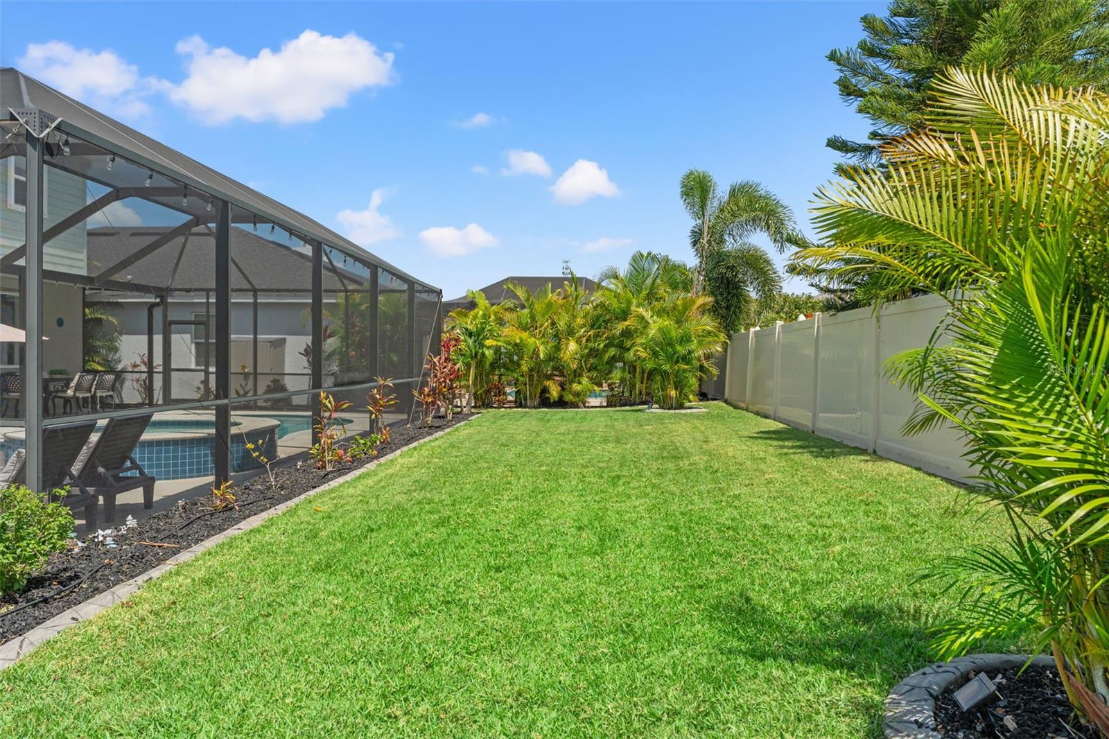 Image 45 of 56 For 11742 Lake Lucaya Drive