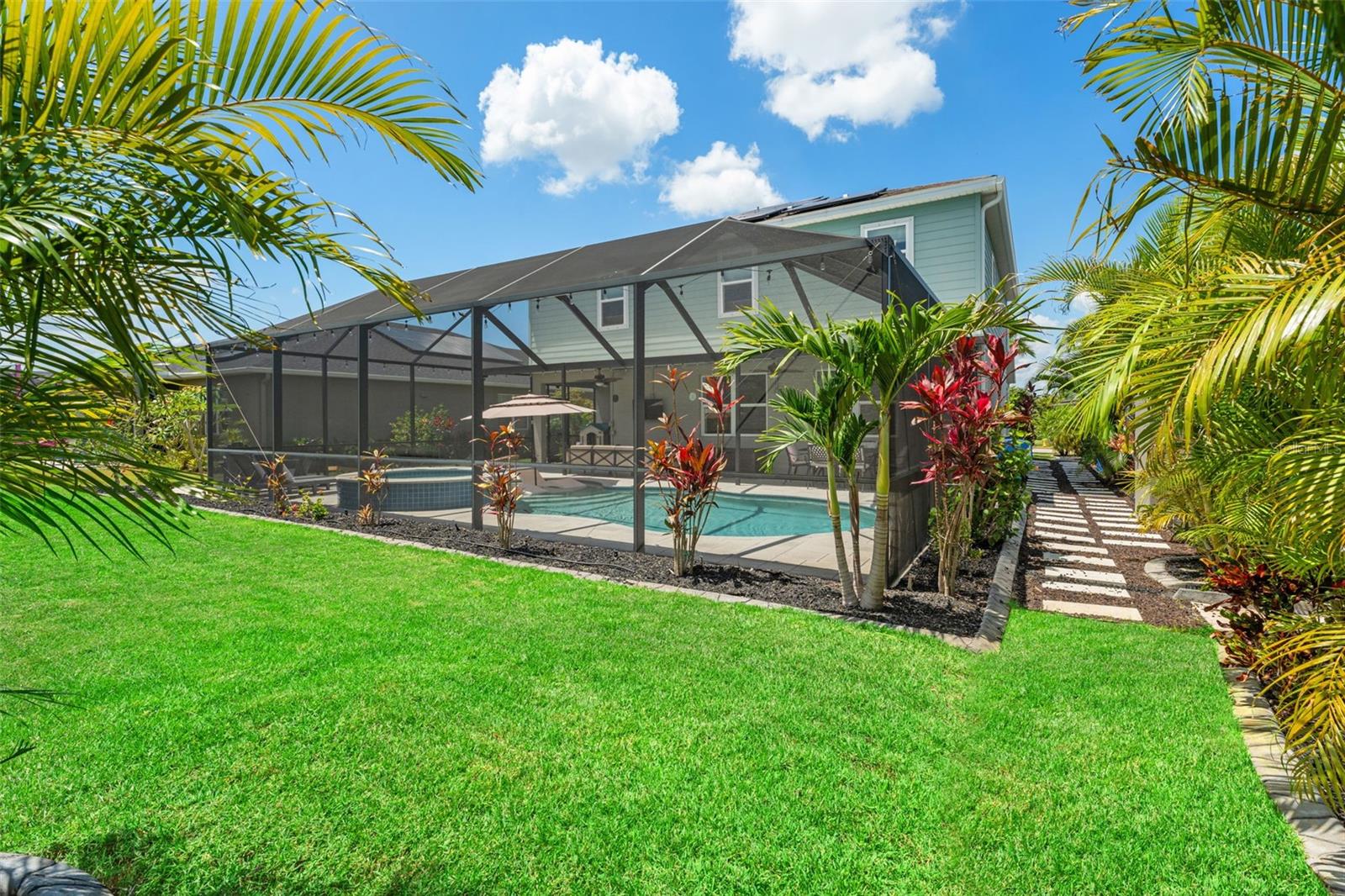 Image 47 of 56 For 11742 Lake Lucaya Drive