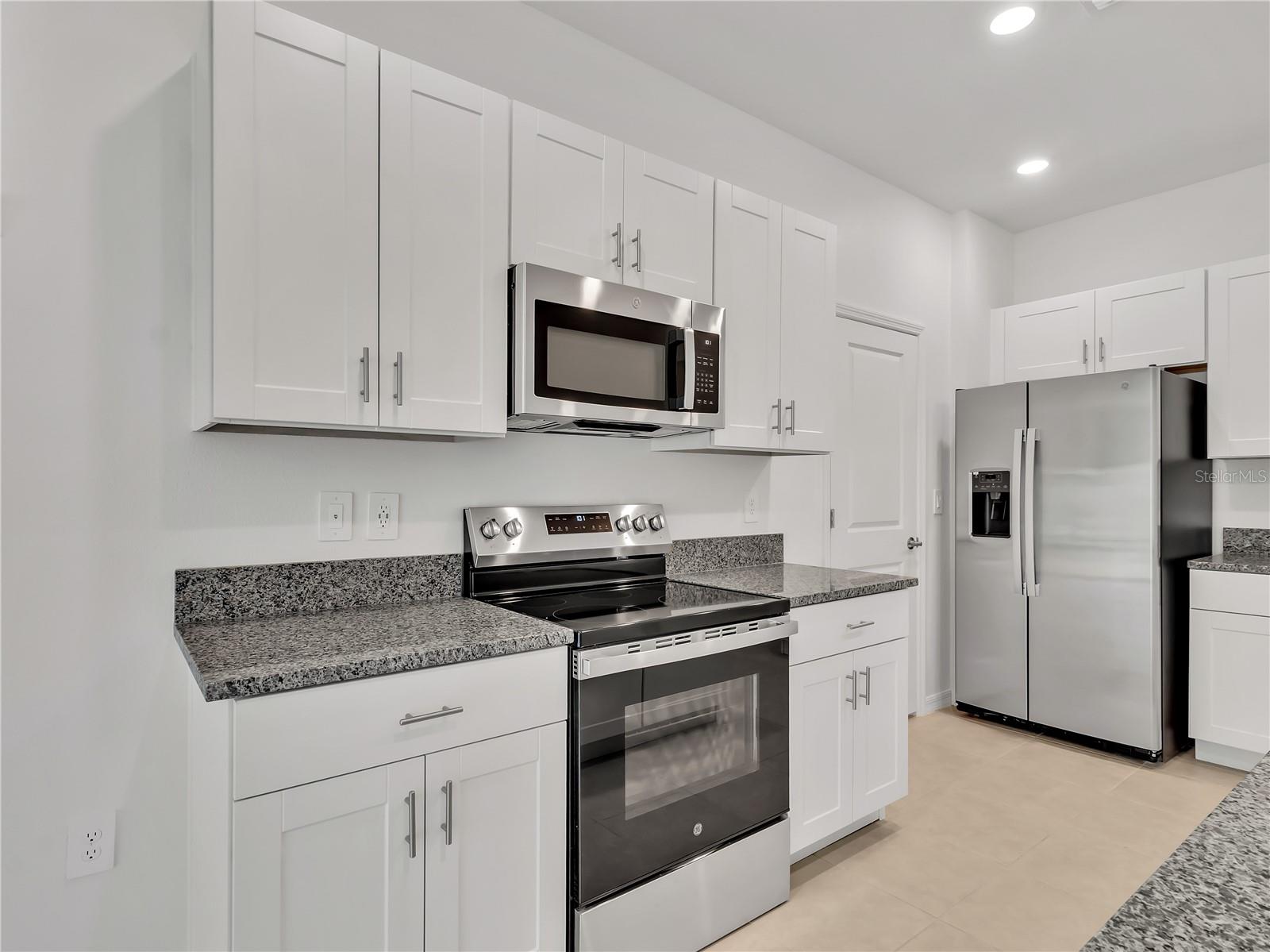 Listing photo id 10 for 9309 Bonita Mar Drive