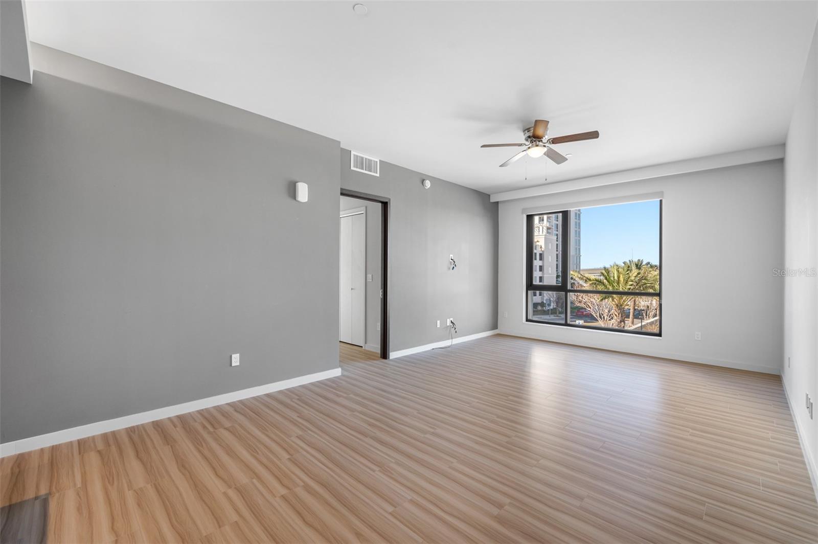 Image 10 of 54 For 5 Osceola Avenue 206