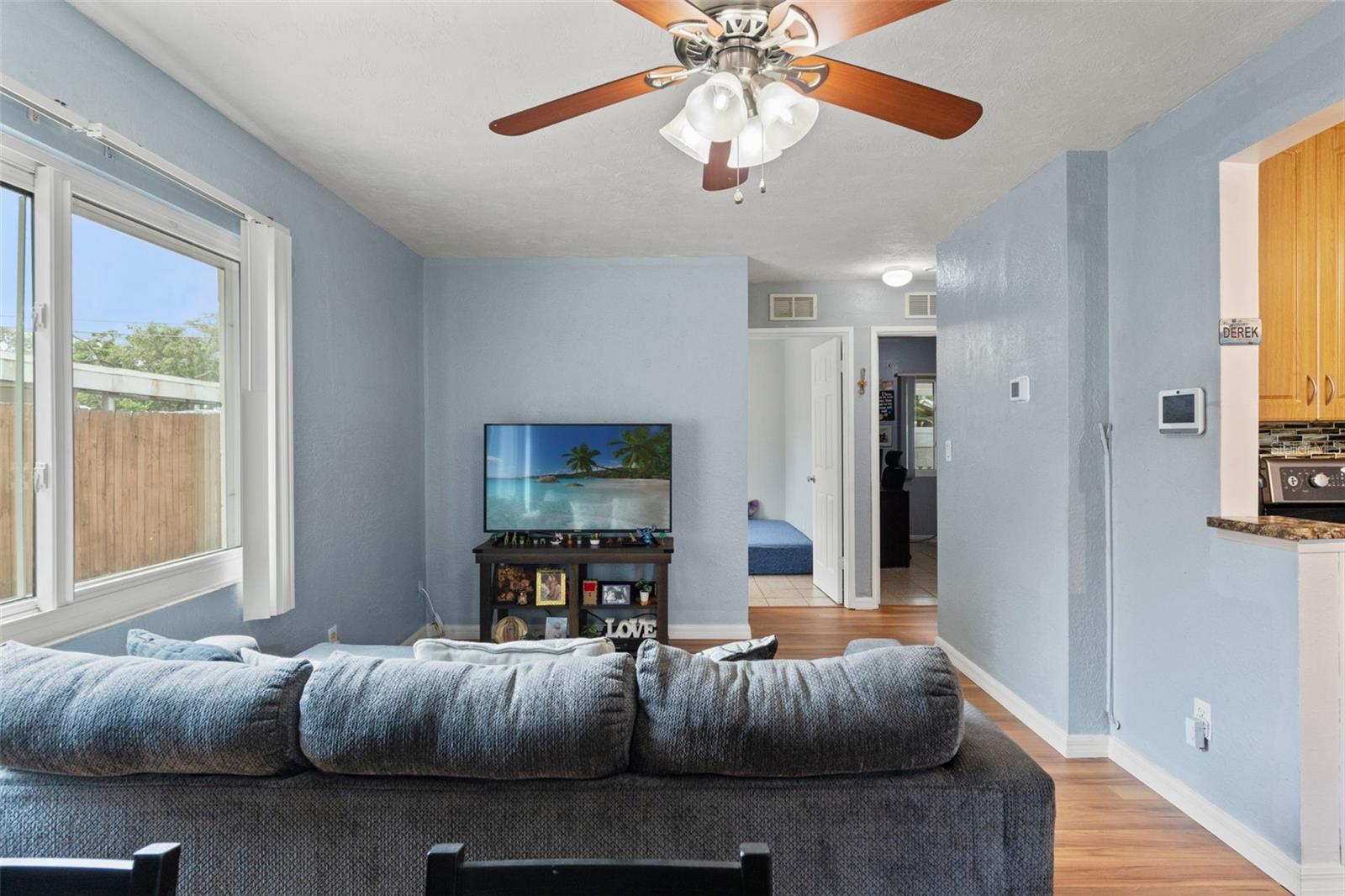 Image 10 of 26 For 6982 78th Avenue N