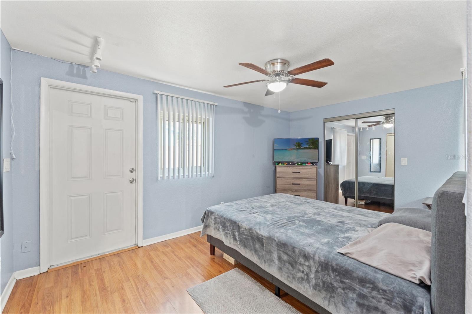 Image 15 of 26 For 6982 78th Avenue N