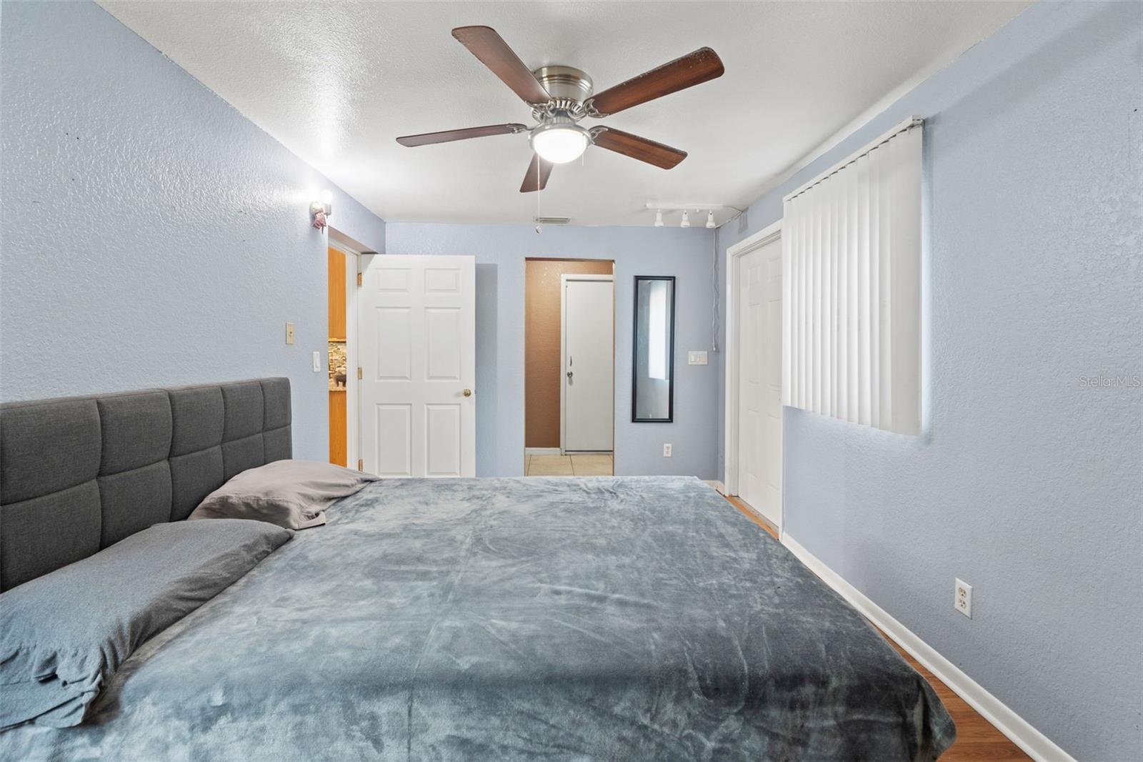 Image 16 of 26 For 6982 78th Avenue N