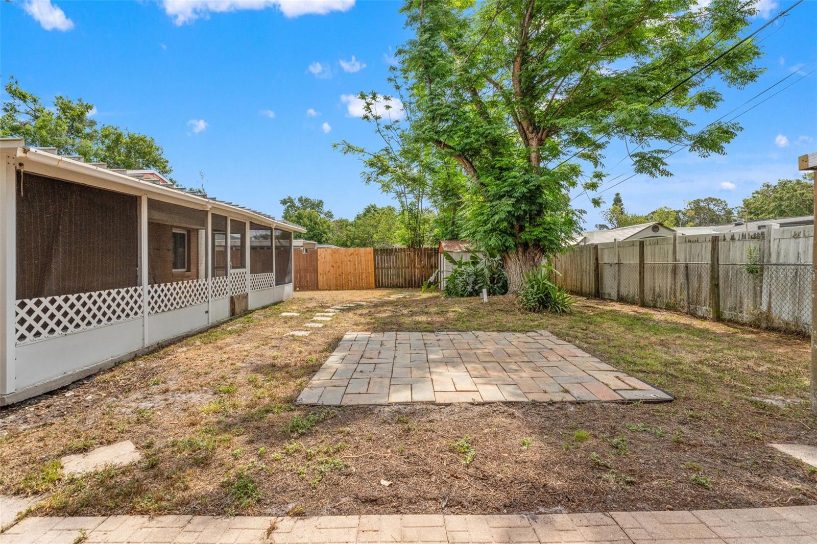 Image 20 of 26 For 6982 78th Avenue N