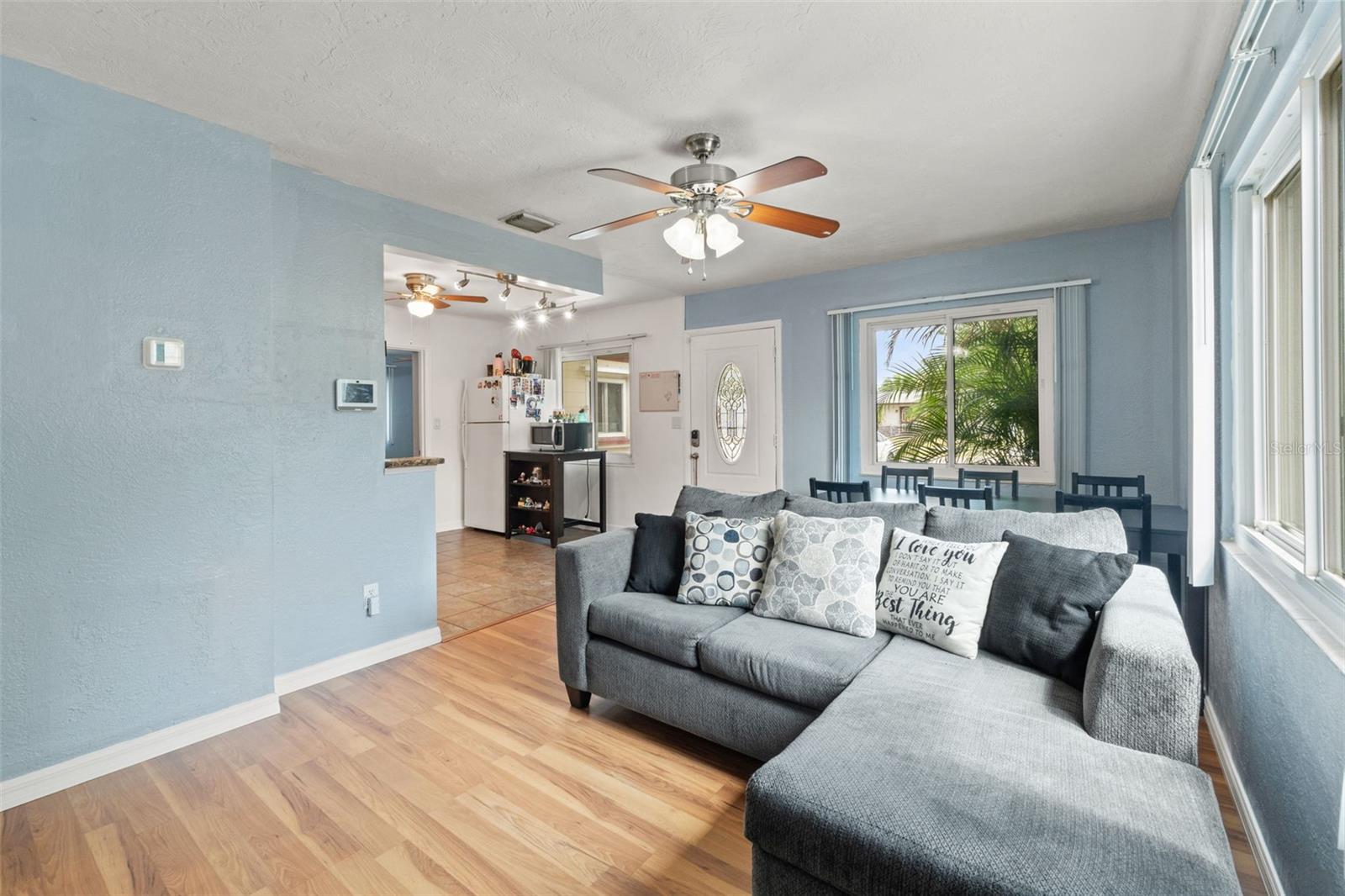 Image 9 of 26 For 6982 78th Avenue N