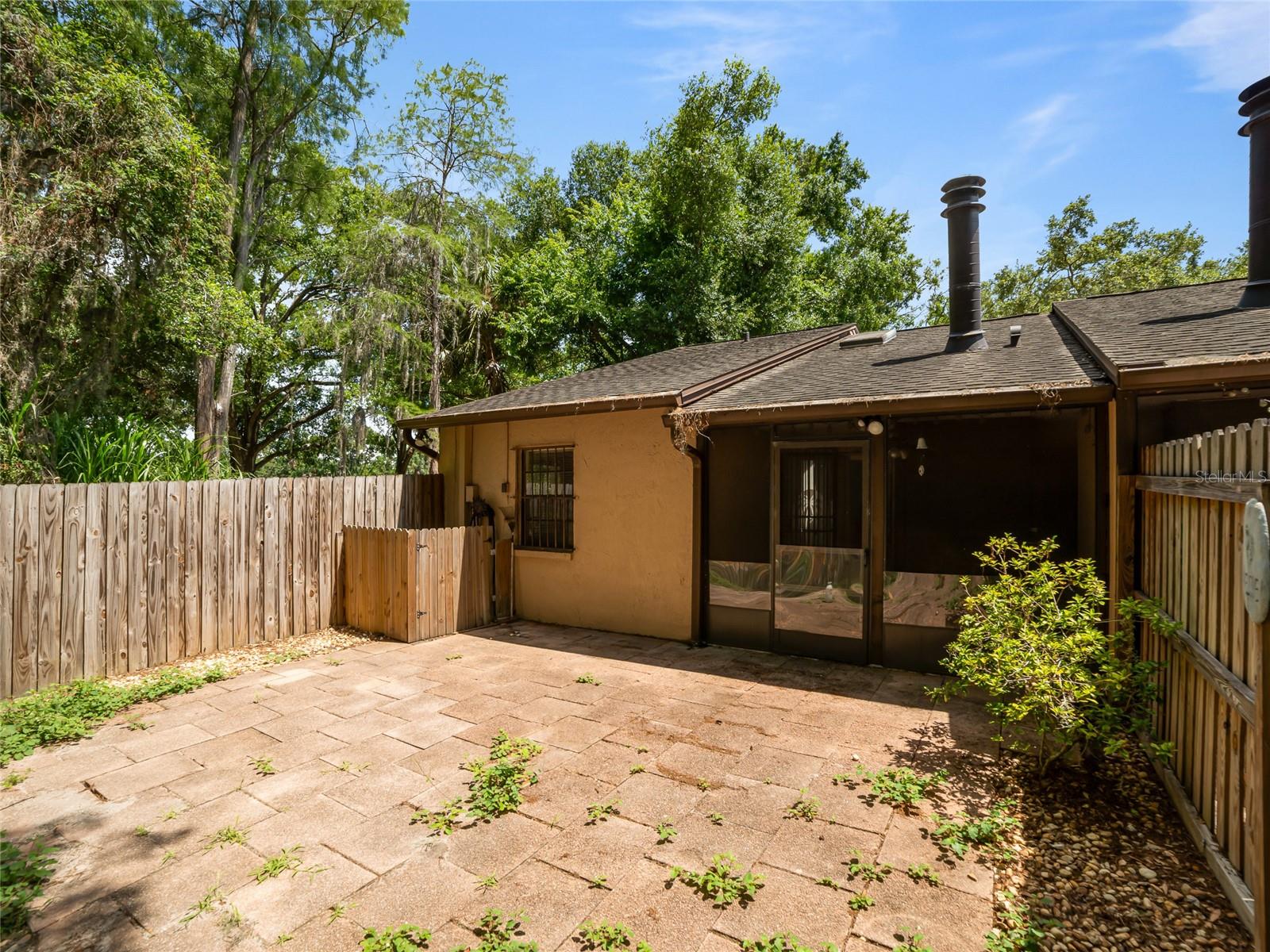 Image 26 of 28 For 6201 Amaretto Lane 6201