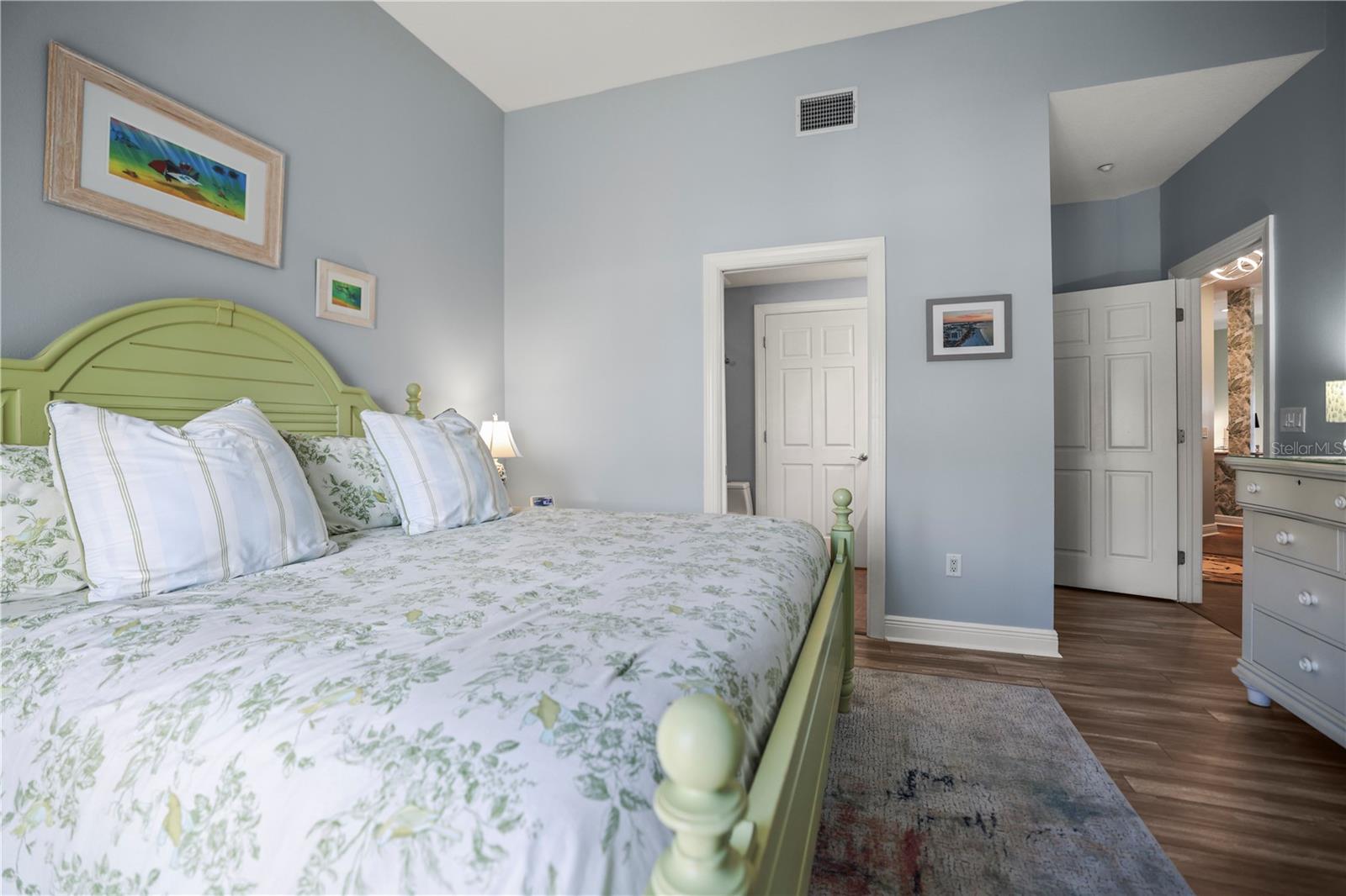 Image 66 of 74 For 205 Brightwater Drive 101