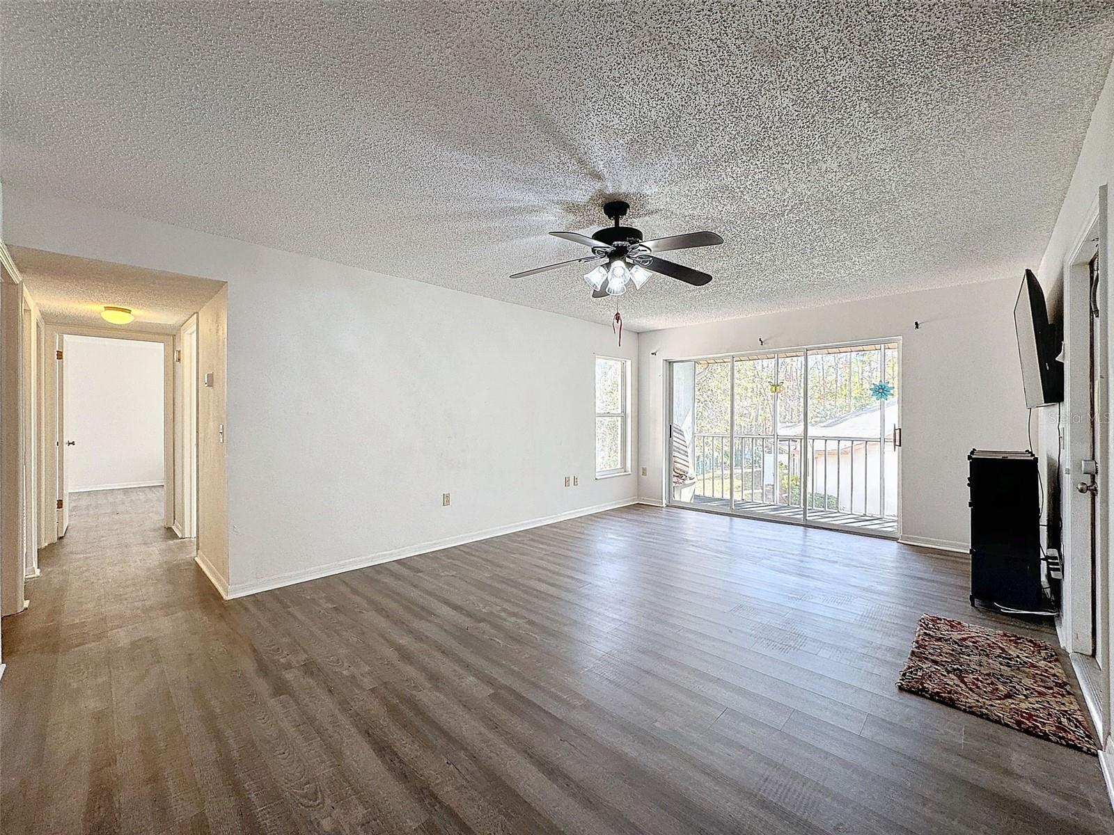 Image 10 of 31 For 12218 Fox Chase Drive G2