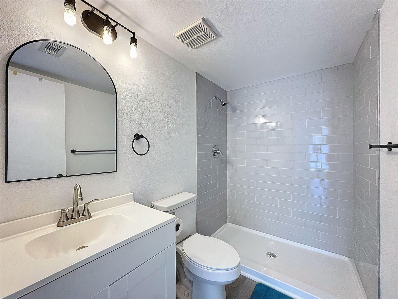 Image 18 of 31 For 12218 Fox Chase Drive G2