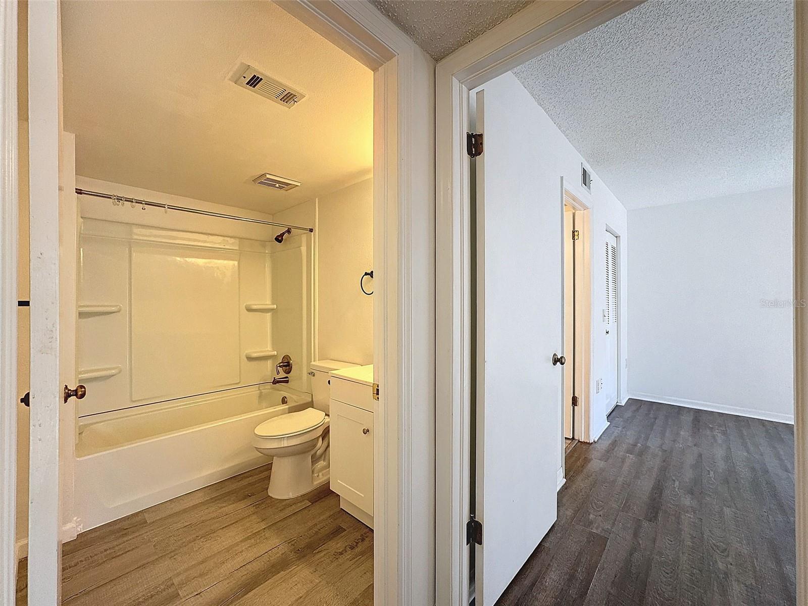 Image 24 of 31 For 12218 Fox Chase Drive G2