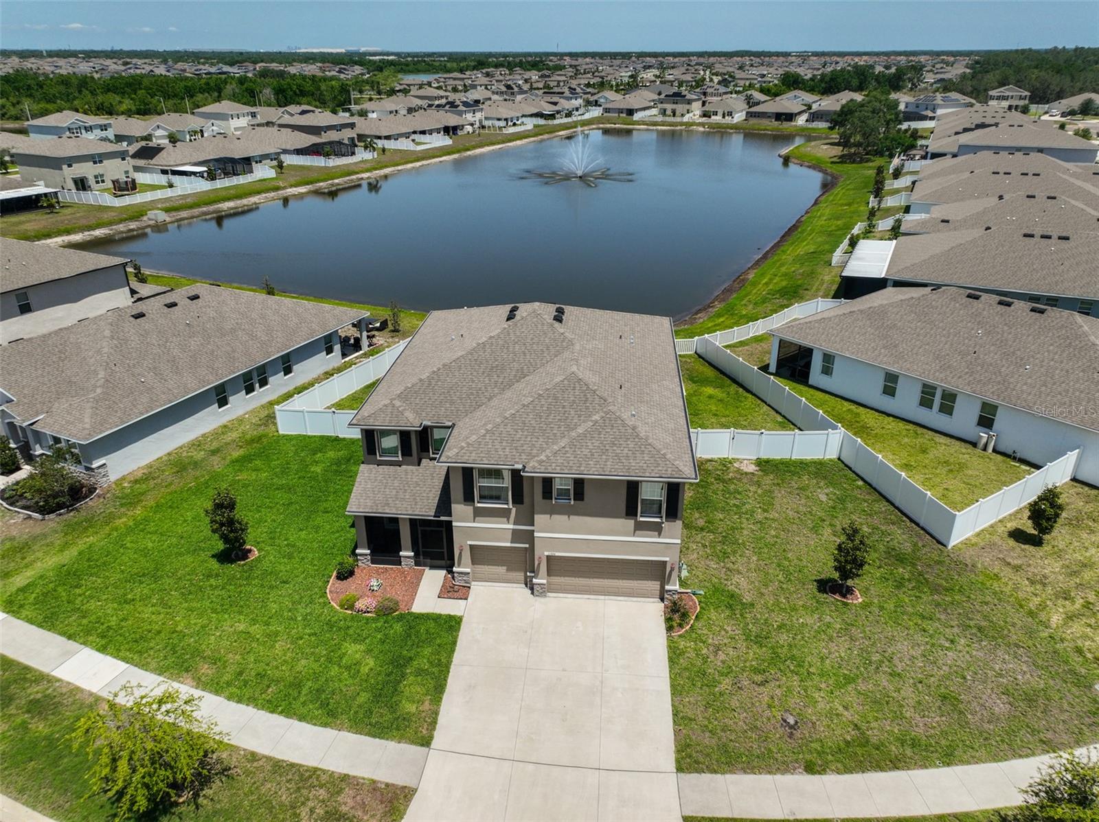 Image 2 of 56 For 11924 Brighton Knoll Loop