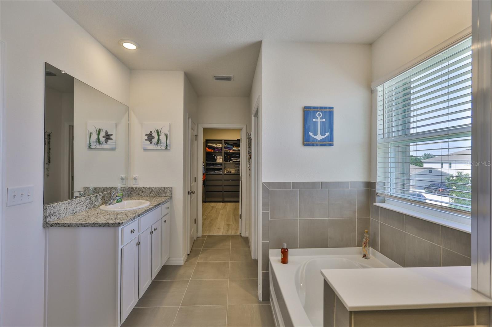Image 33 of 56 For 11924 Brighton Knoll Loop