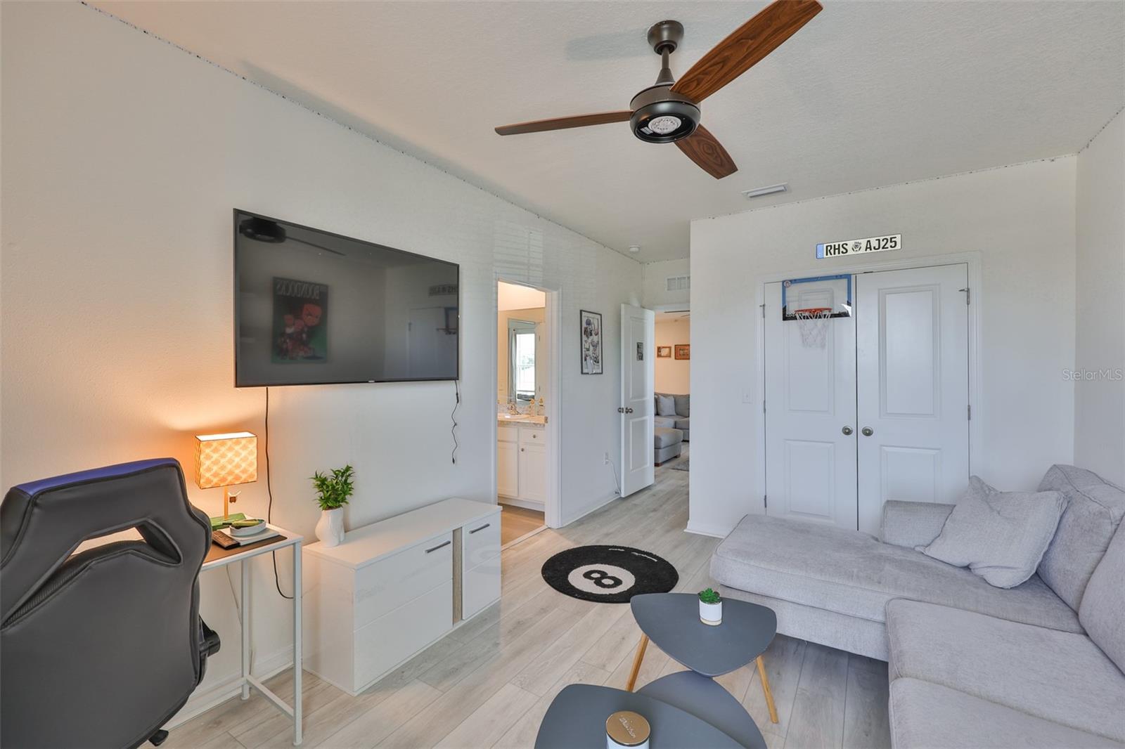 Image 43 of 56 For 11924 Brighton Knoll Loop
