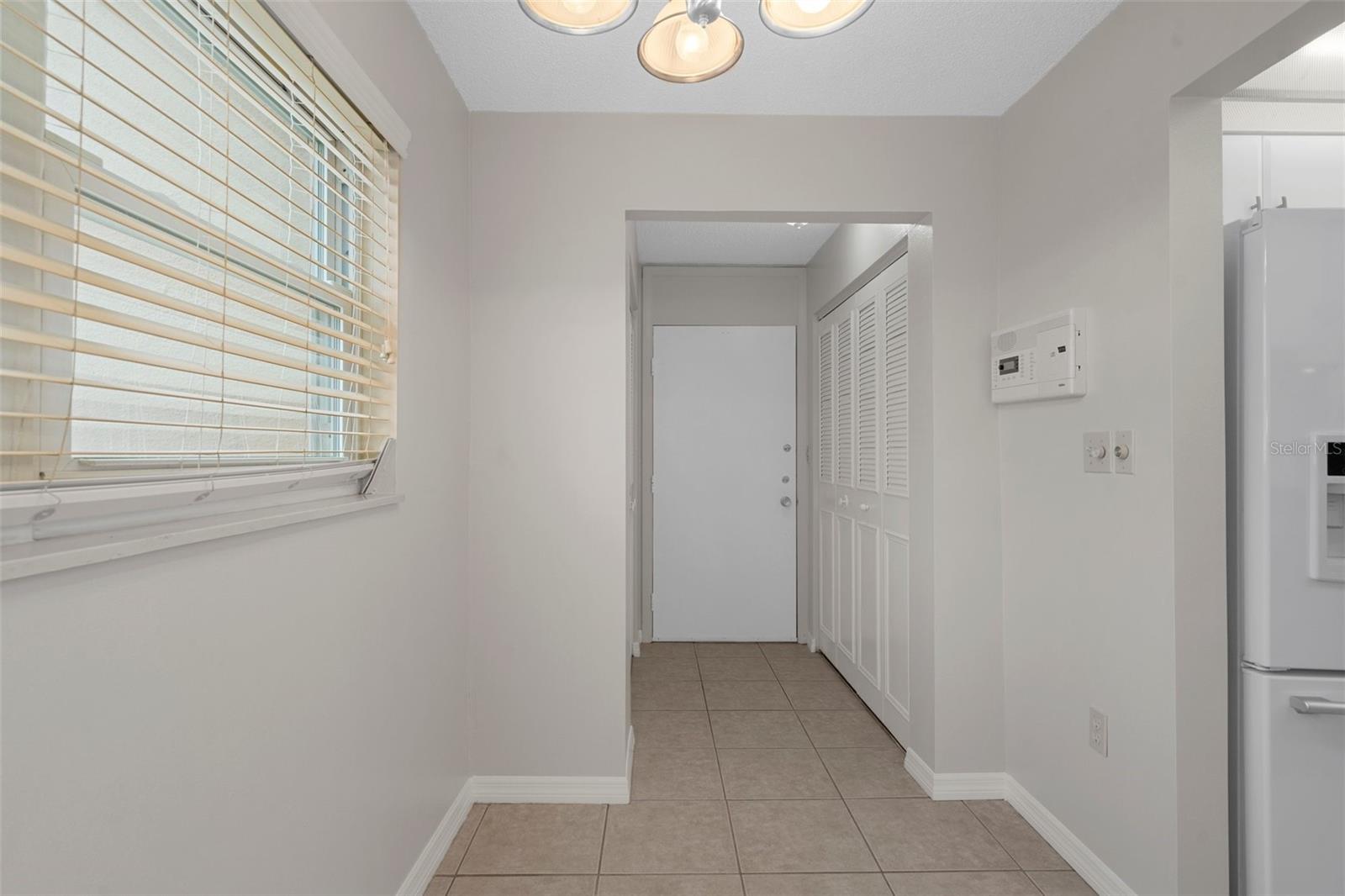 Listing photo id 37 for 5980 Shore Boulevard S 312