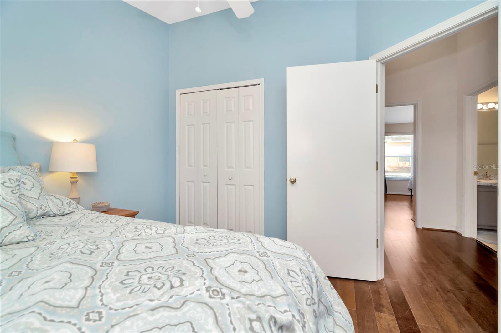 Listing photo id 21 for 30140 Barnaby Lane