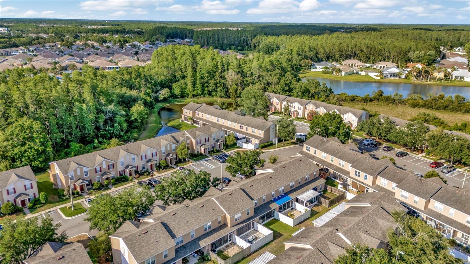 Listing photo id 41 for 30140 Barnaby Lane
