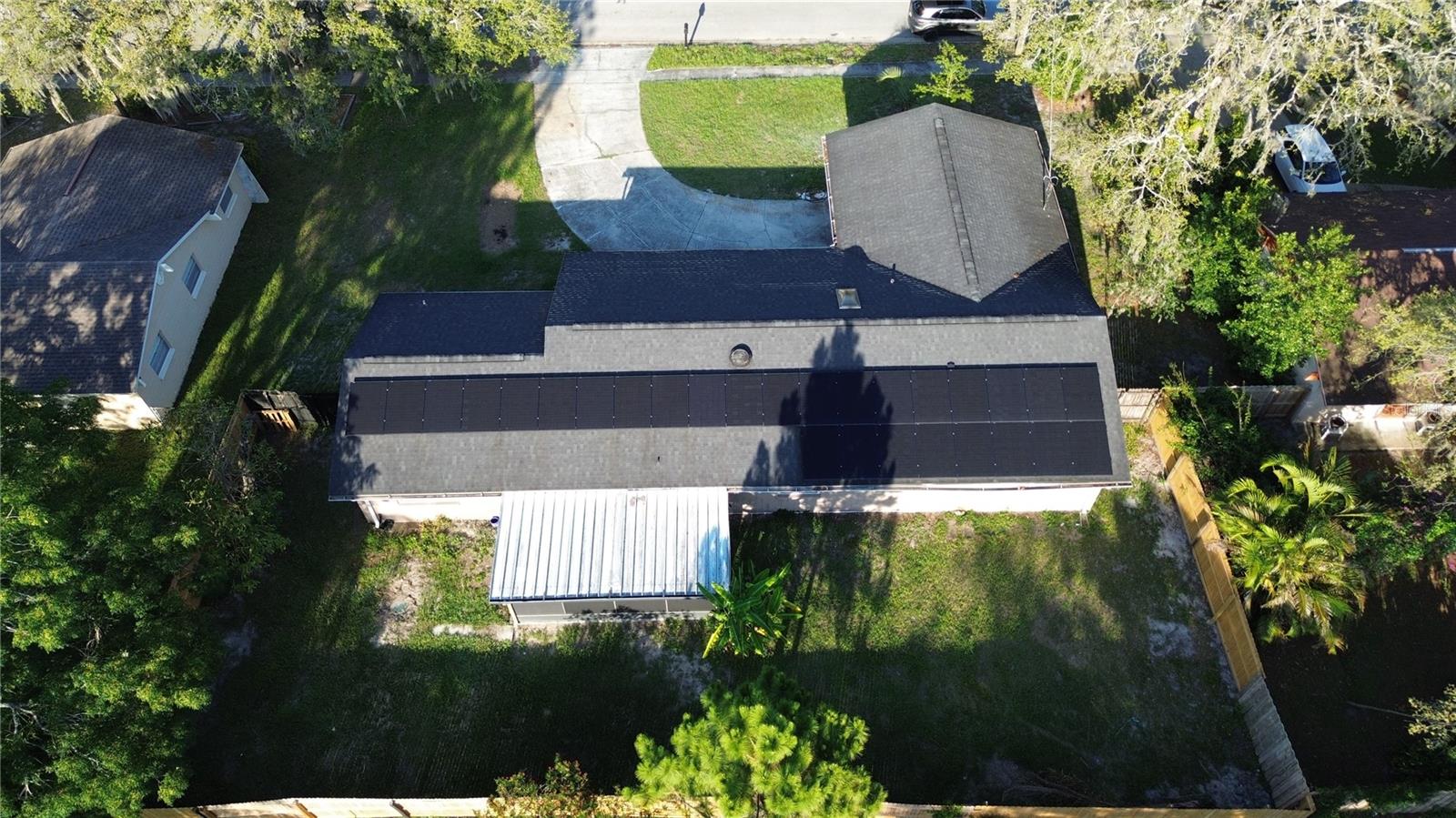 Image 3 of 52 For 7014 Doreen Street