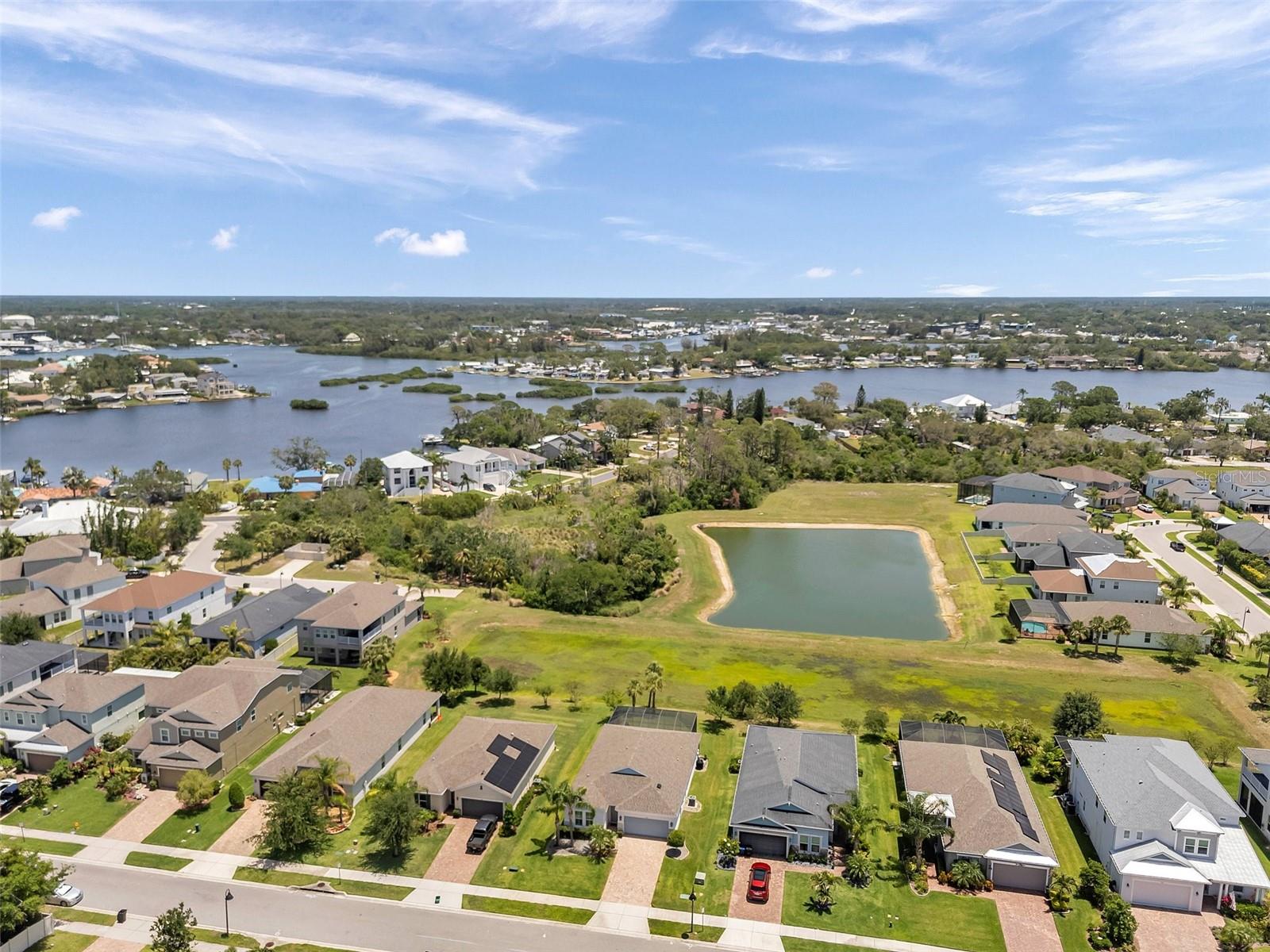 Image 37 of 52 For 764 W Bayshore Dr