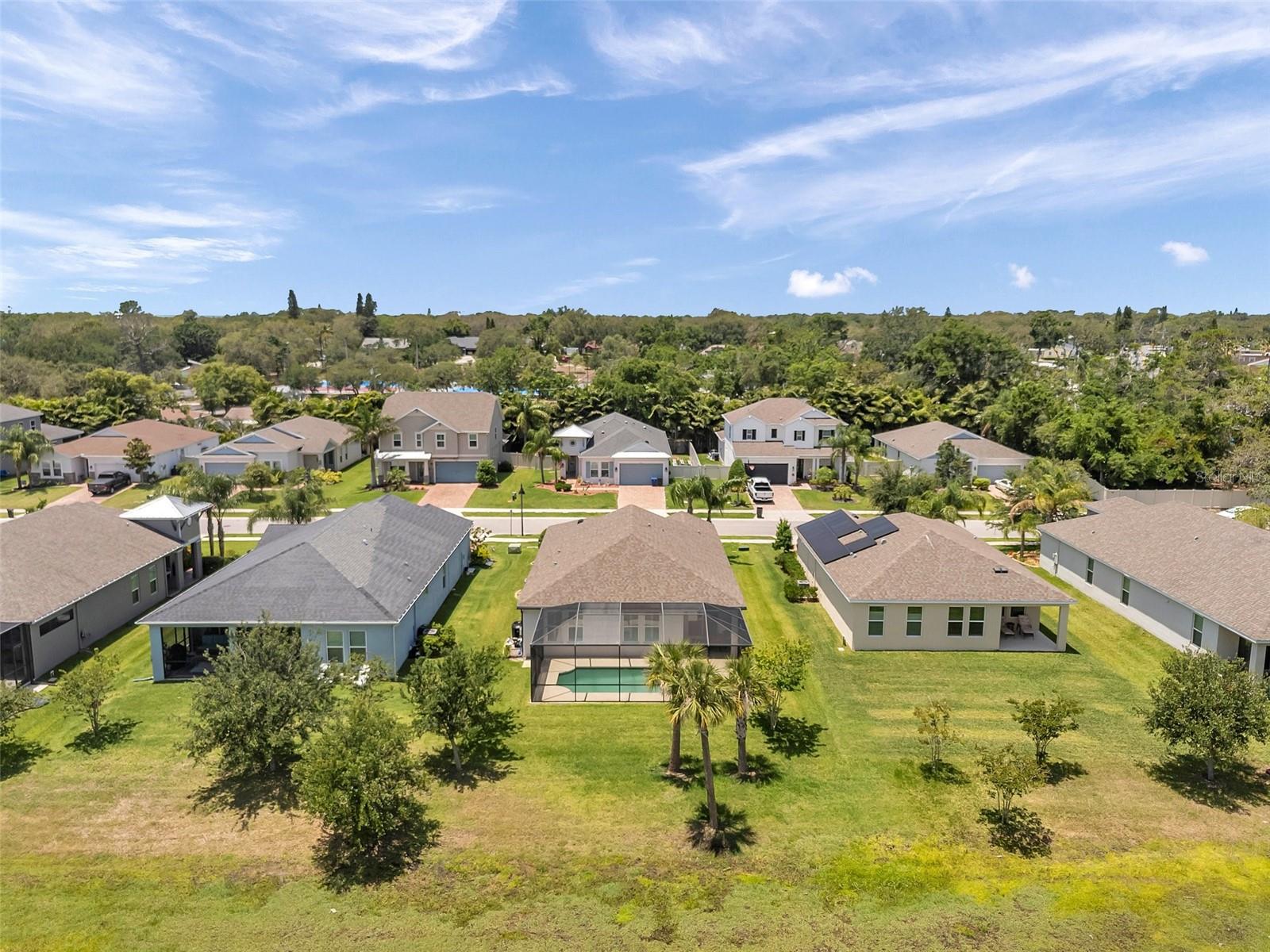 Image 40 of 52 For 764 W Bayshore Dr