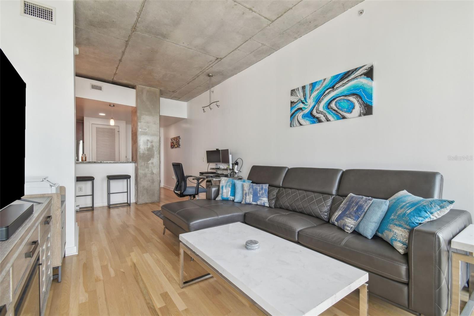 Image 15 of 76 For 777 Ashley Drive 3009