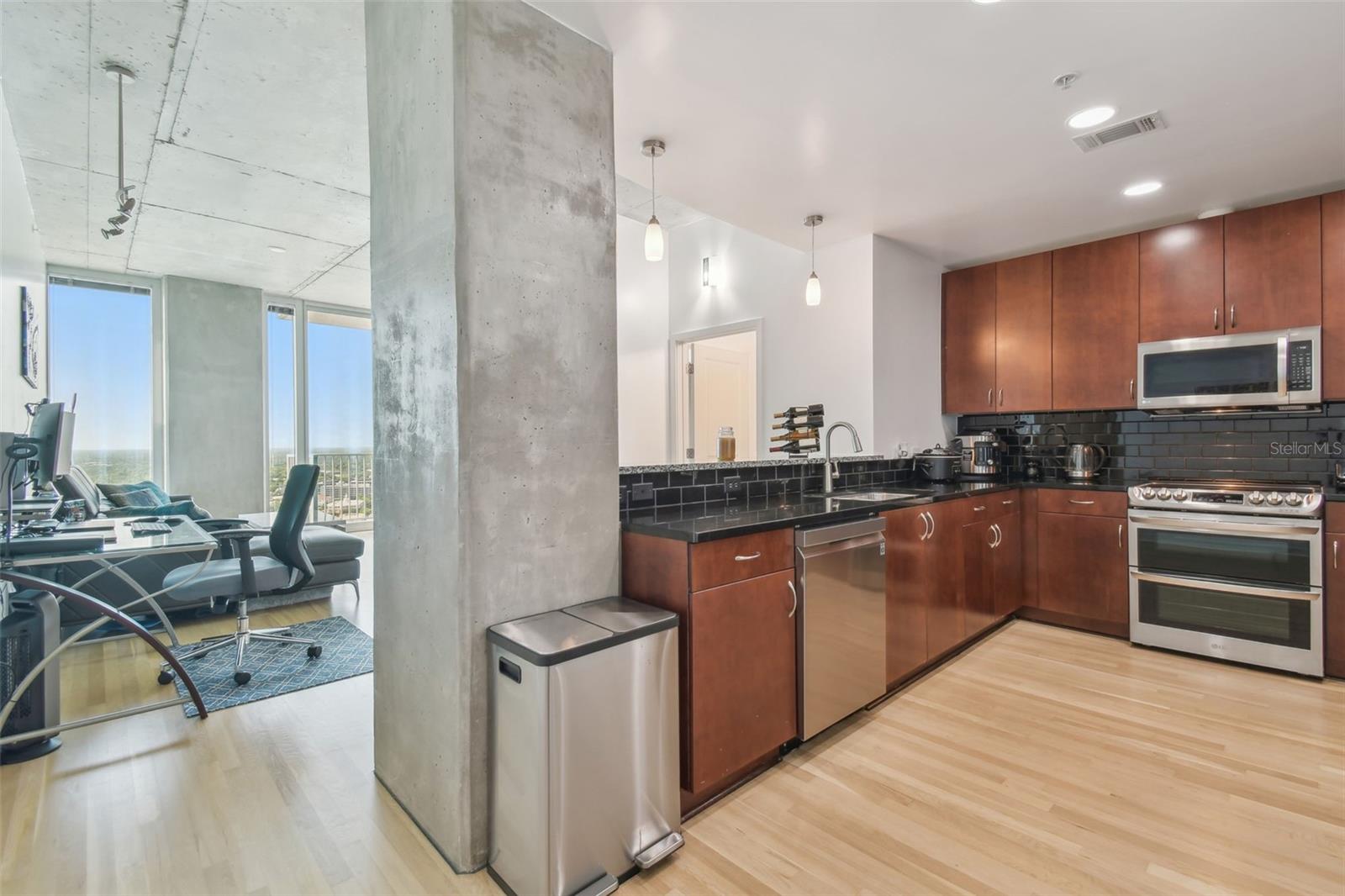 Image 4 of 76 For 777 Ashley Drive 3009