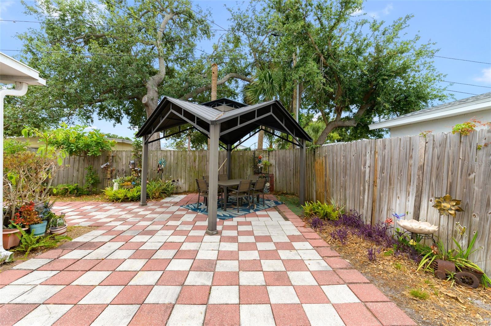 Image 27 of 36 For 6801 Pinellas Point Drive S