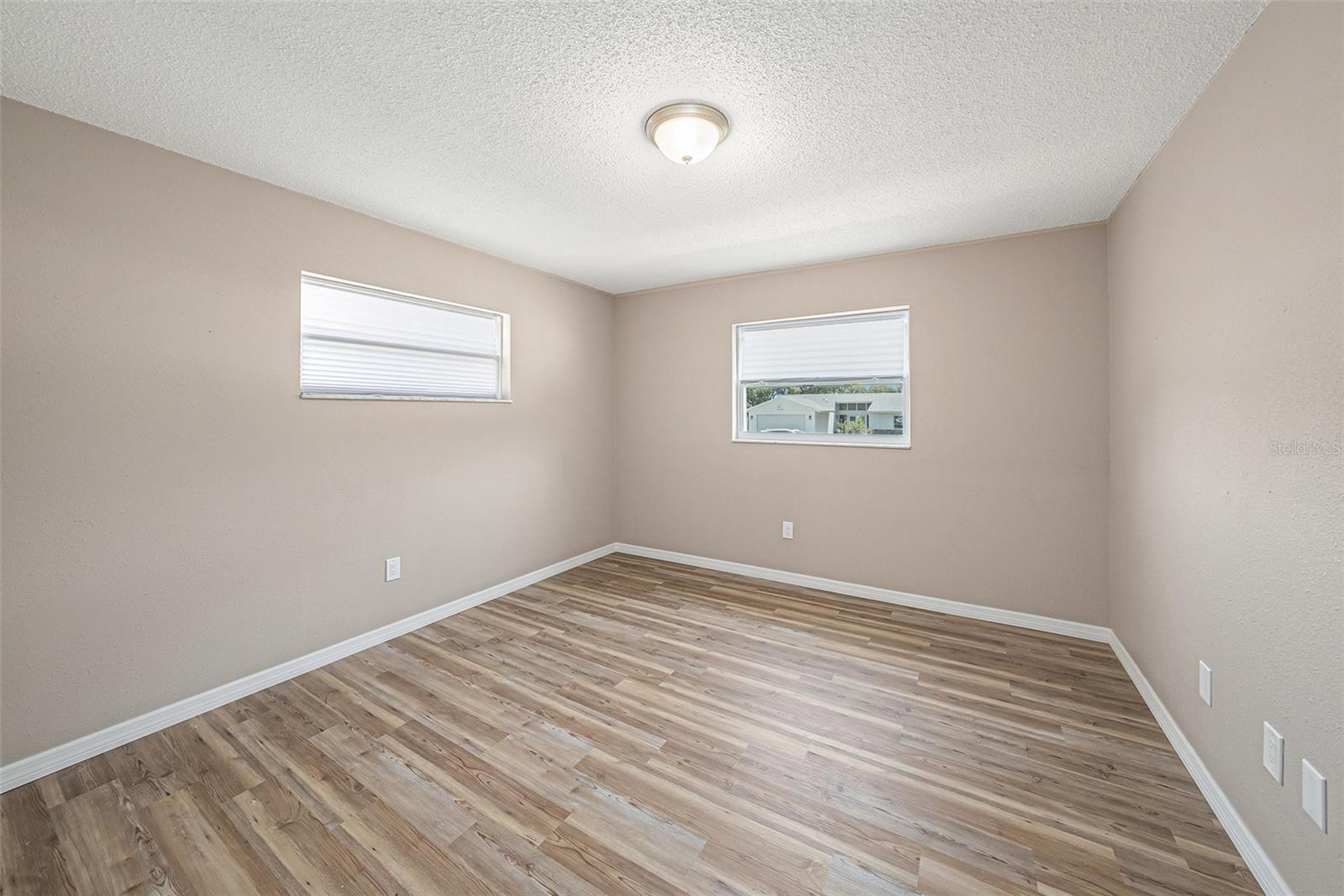 Image 20 of 24 For 6241 Ansley Street