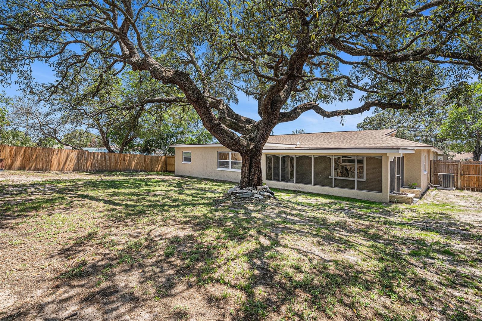 Image 21 of 24 For 6241 Ansley Street