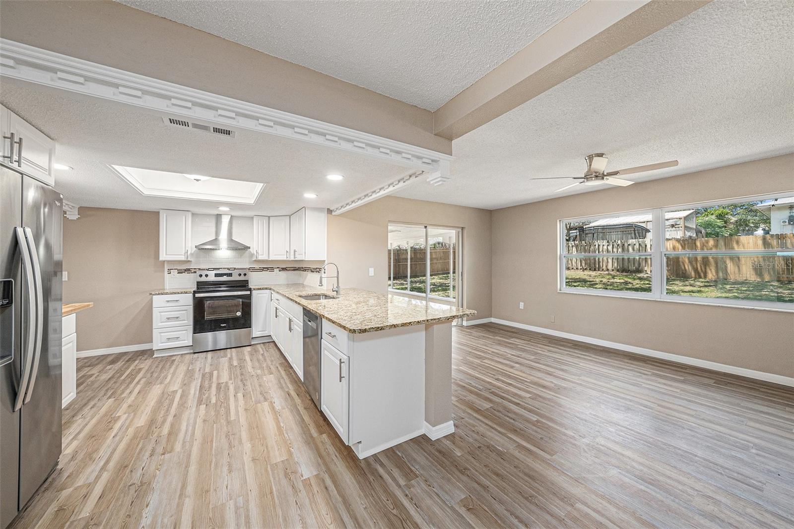 Image 5 of 24 For 6241 Ansley Street
