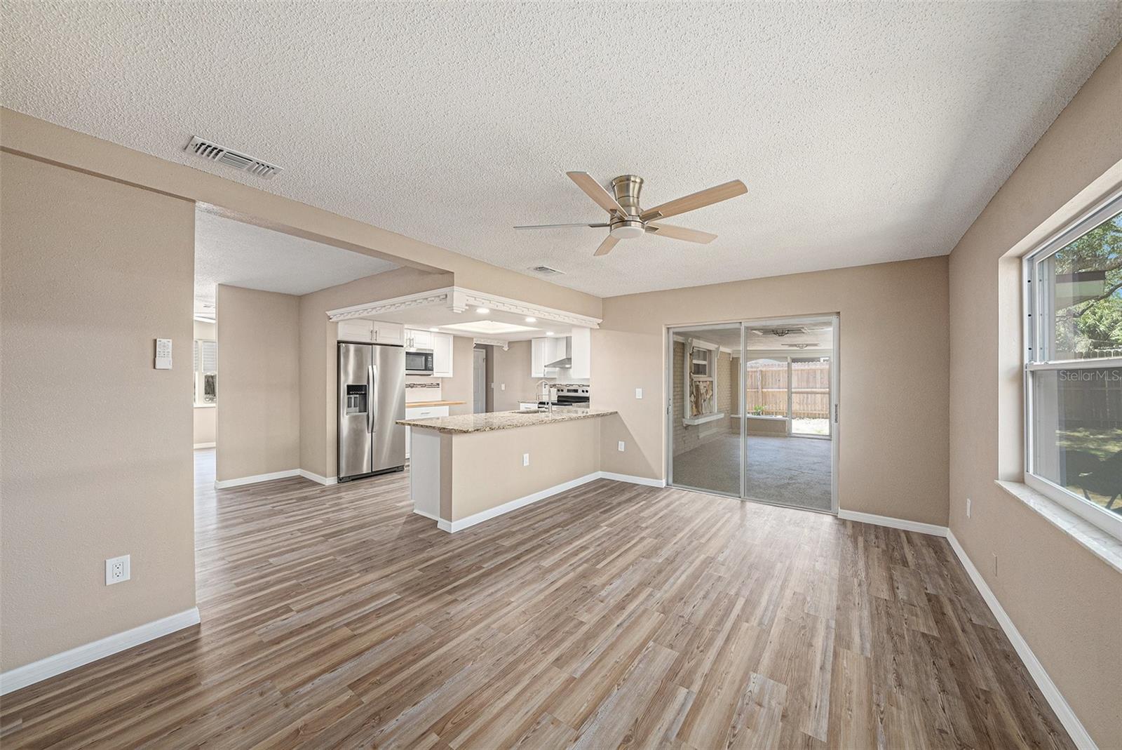 Image 7 of 24 For 6241 Ansley Street