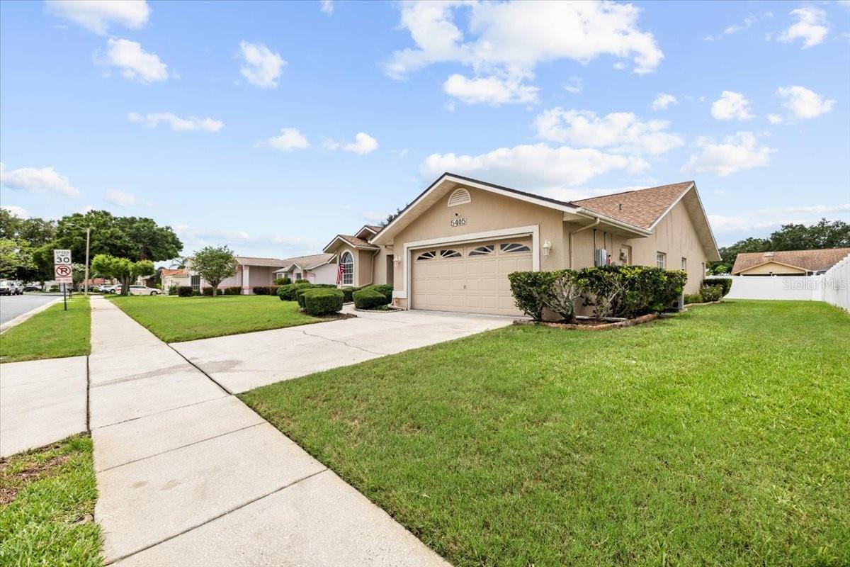 Listing photo id 1 for 5405 El Cerro Drive