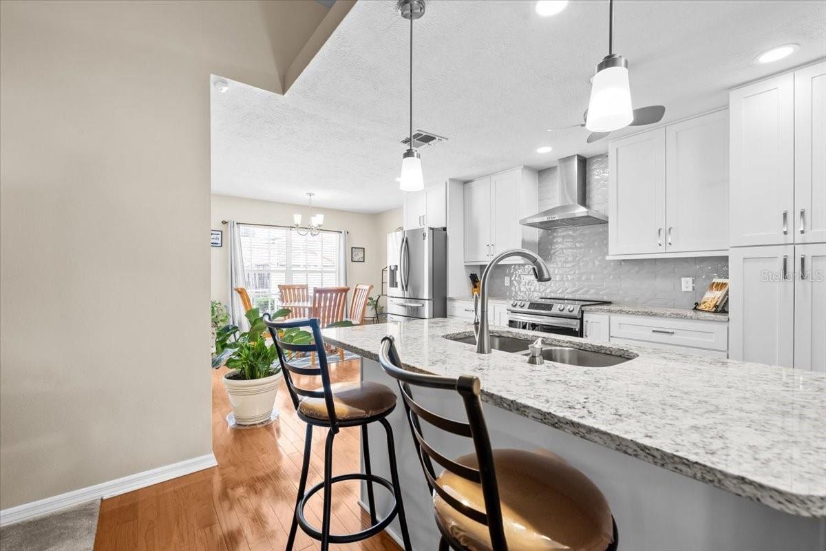 Listing photo id 7 for 5405 El Cerro Drive