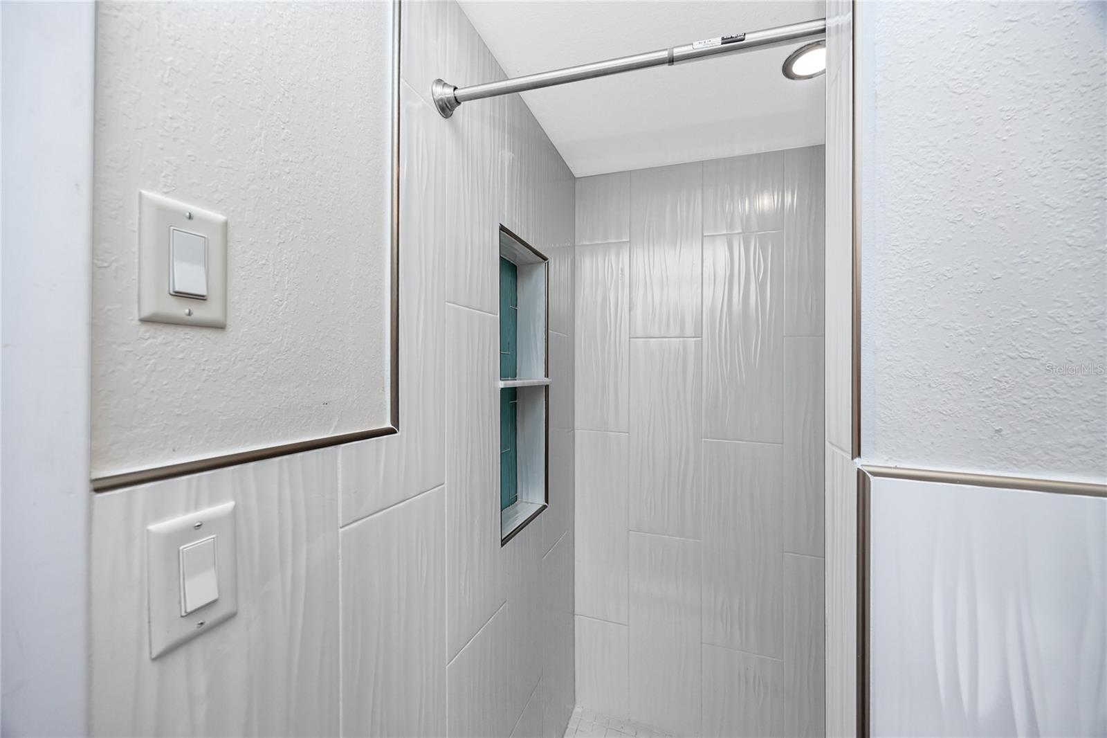 Image 31 of 48 For 6536 115th Lane