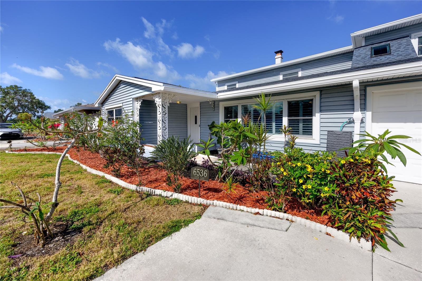 Image 4 of 48 For 6536 115th Lane