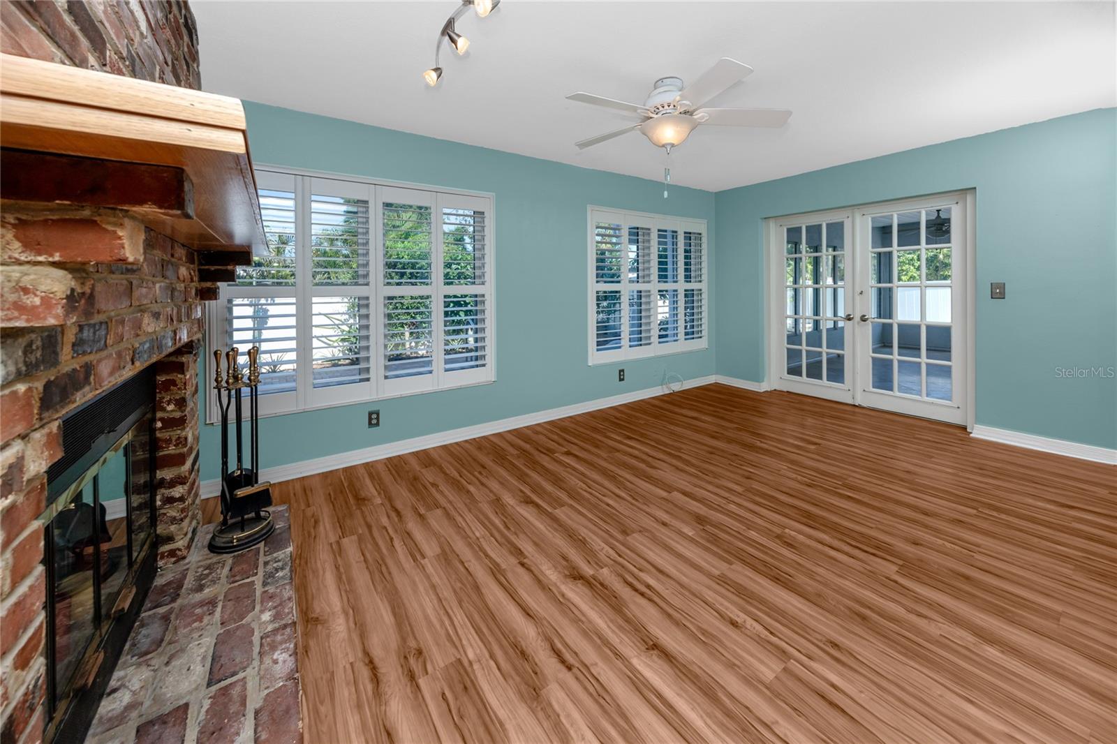 Image 7 of 48 For 6536 115th Lane
