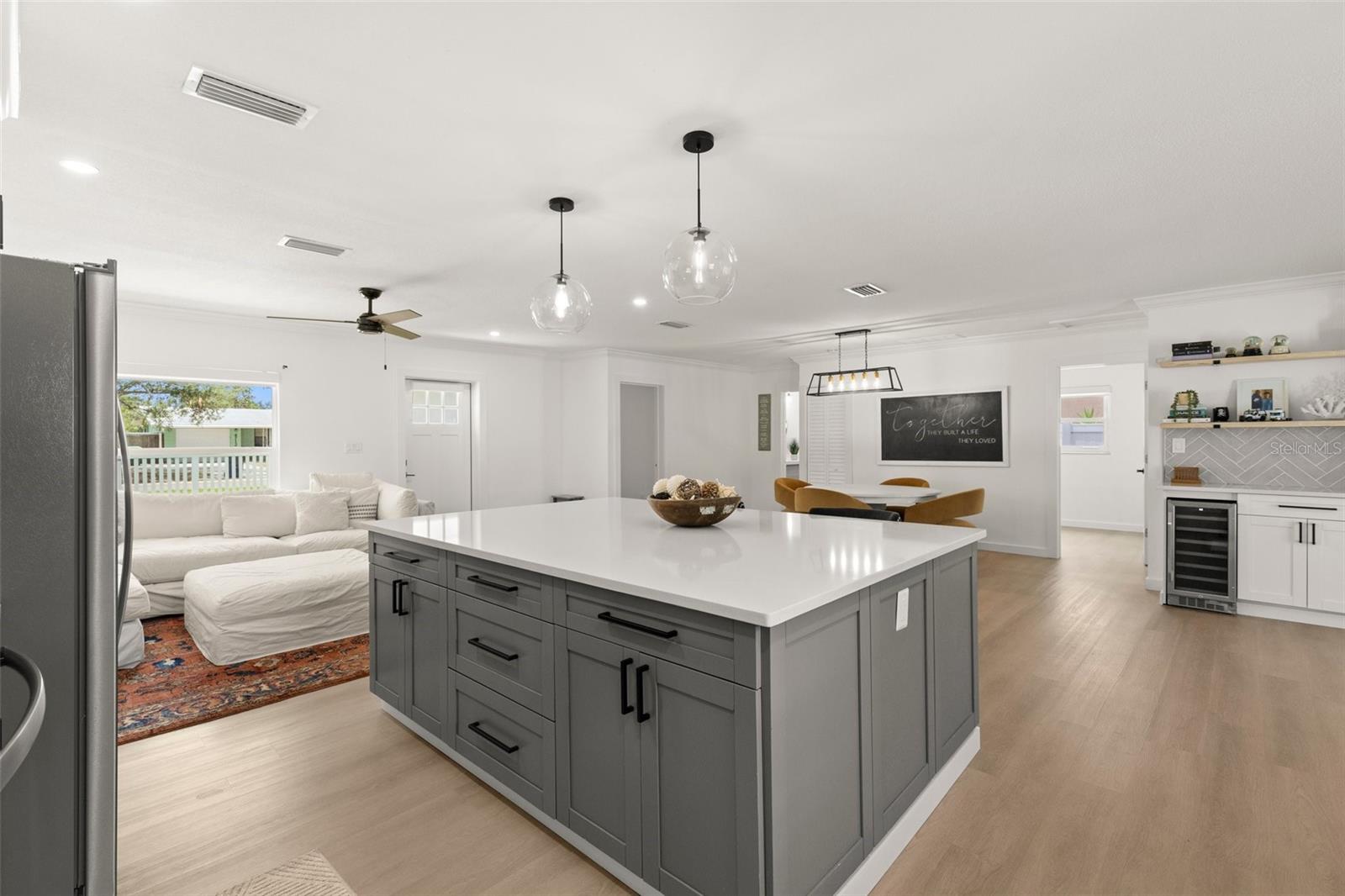 Image 13 of 32 For 4709 Fair Oaks Avenue