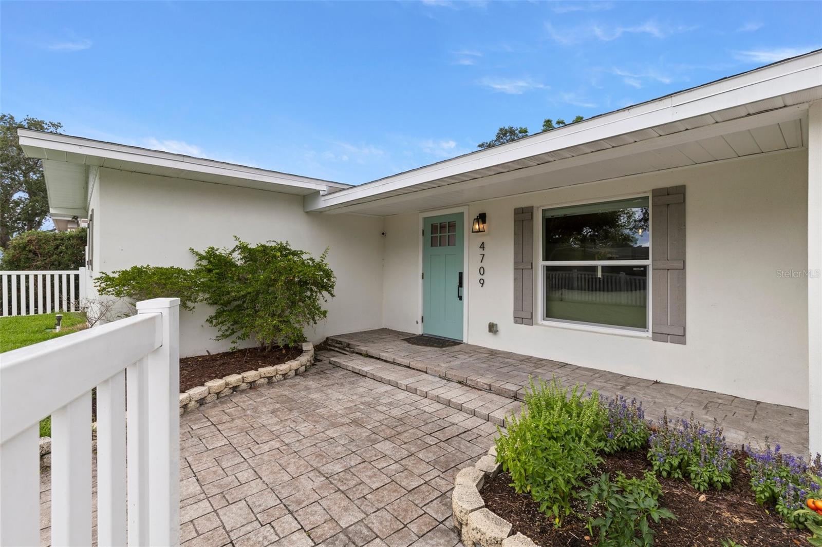 Image 6 of 32 For 4709 Fair Oaks Avenue