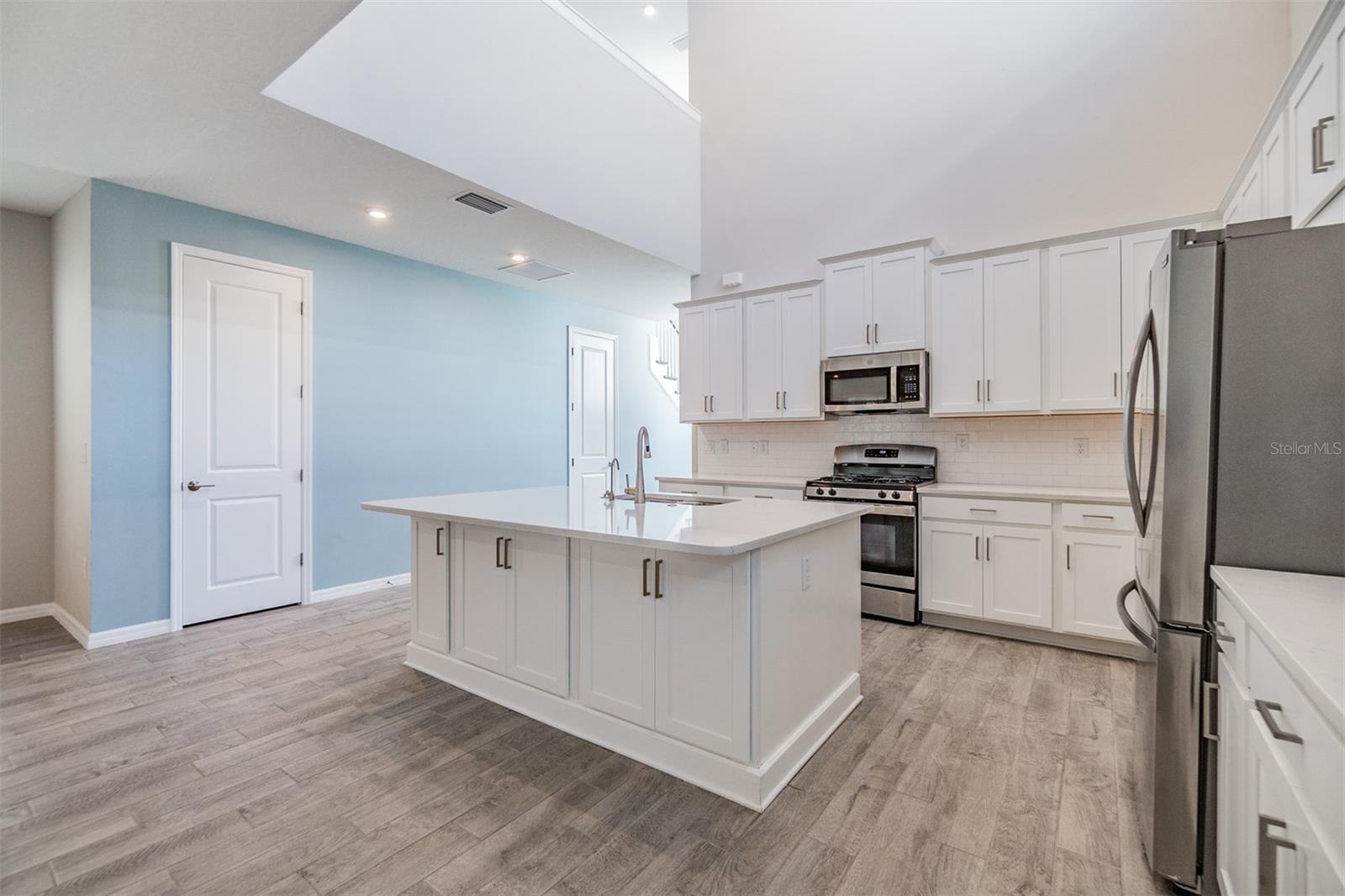 Image 14 of 43 For 13614 Stevenson Lane