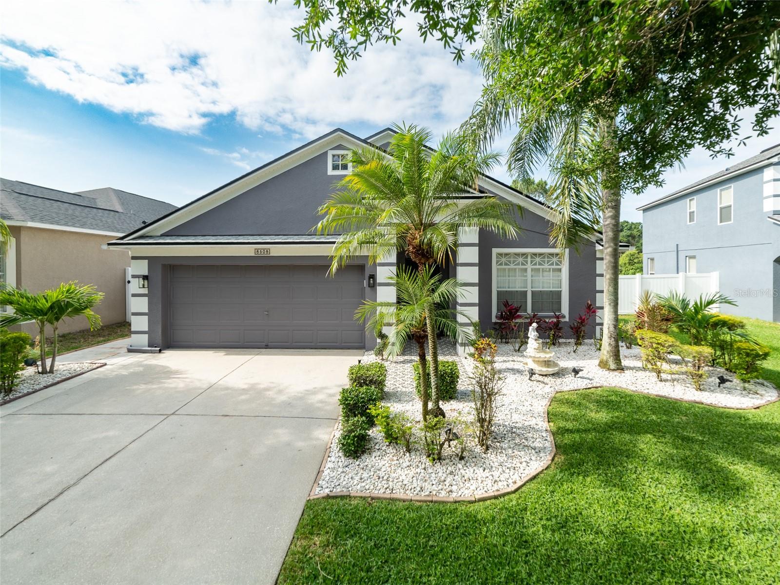 Details for 8508 Canterbury Lake Boulevard, TAMPA, FL 33619