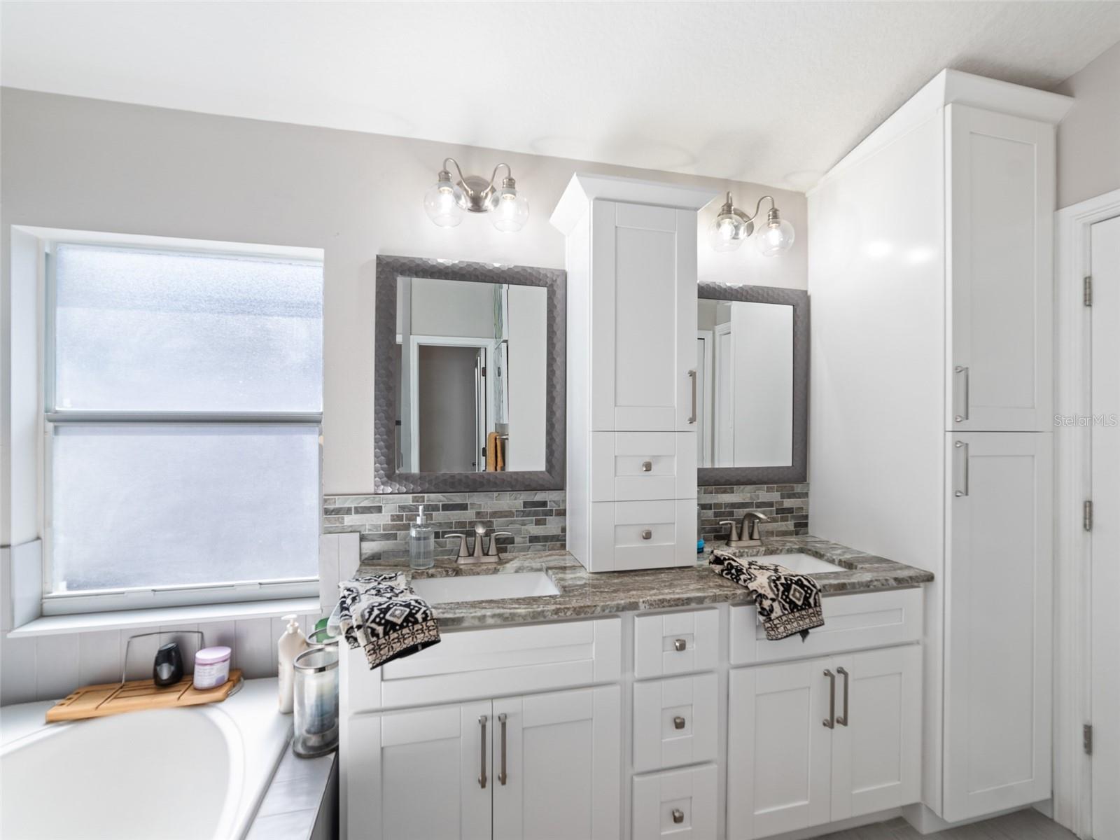 Image 32 of 52 For 8508 Canterbury Lake Boulevard