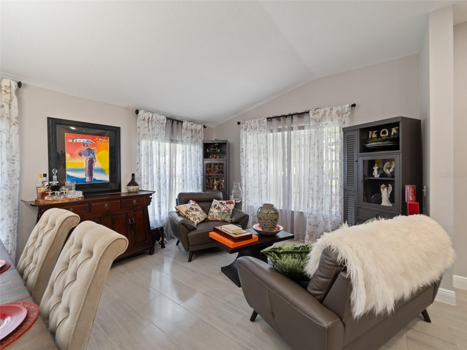 Image 9 of 52 For 8508 Canterbury Lake Boulevard