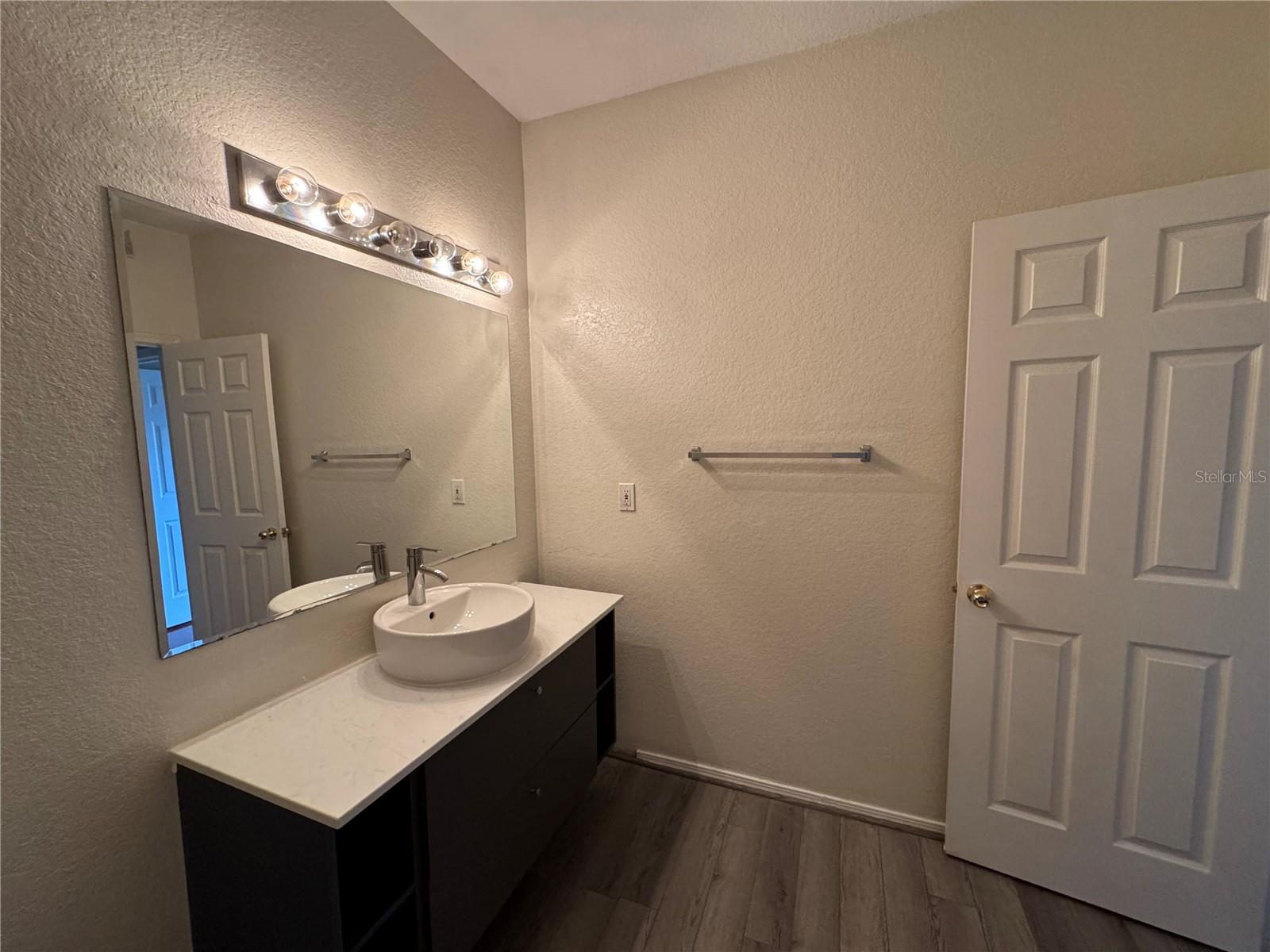 Listing photo id 25 for 13243 Sanctuary Cove Drive 204