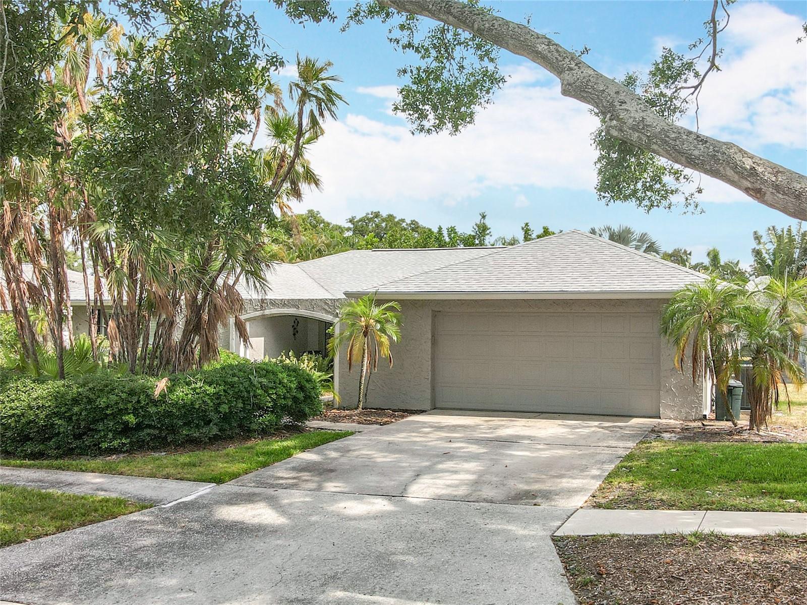 Image 5 of 53 For 2742 Sea Pines Circle E