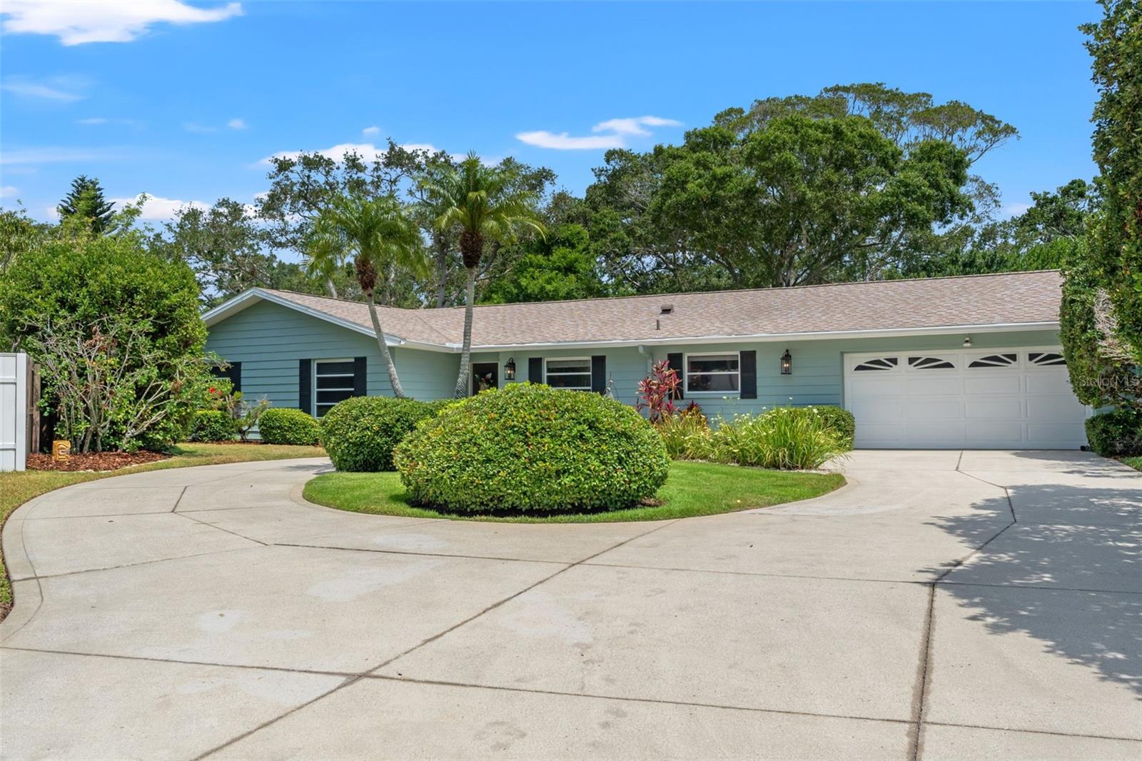 Details for 1240 Harbor Lake Dr, LARGO, FL 33770